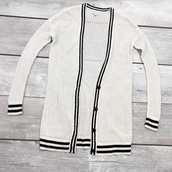 AMERICAN EAGLE OUTFITTERS CREAM LONG BTTN CARDIGAN - Picture 5 of 5